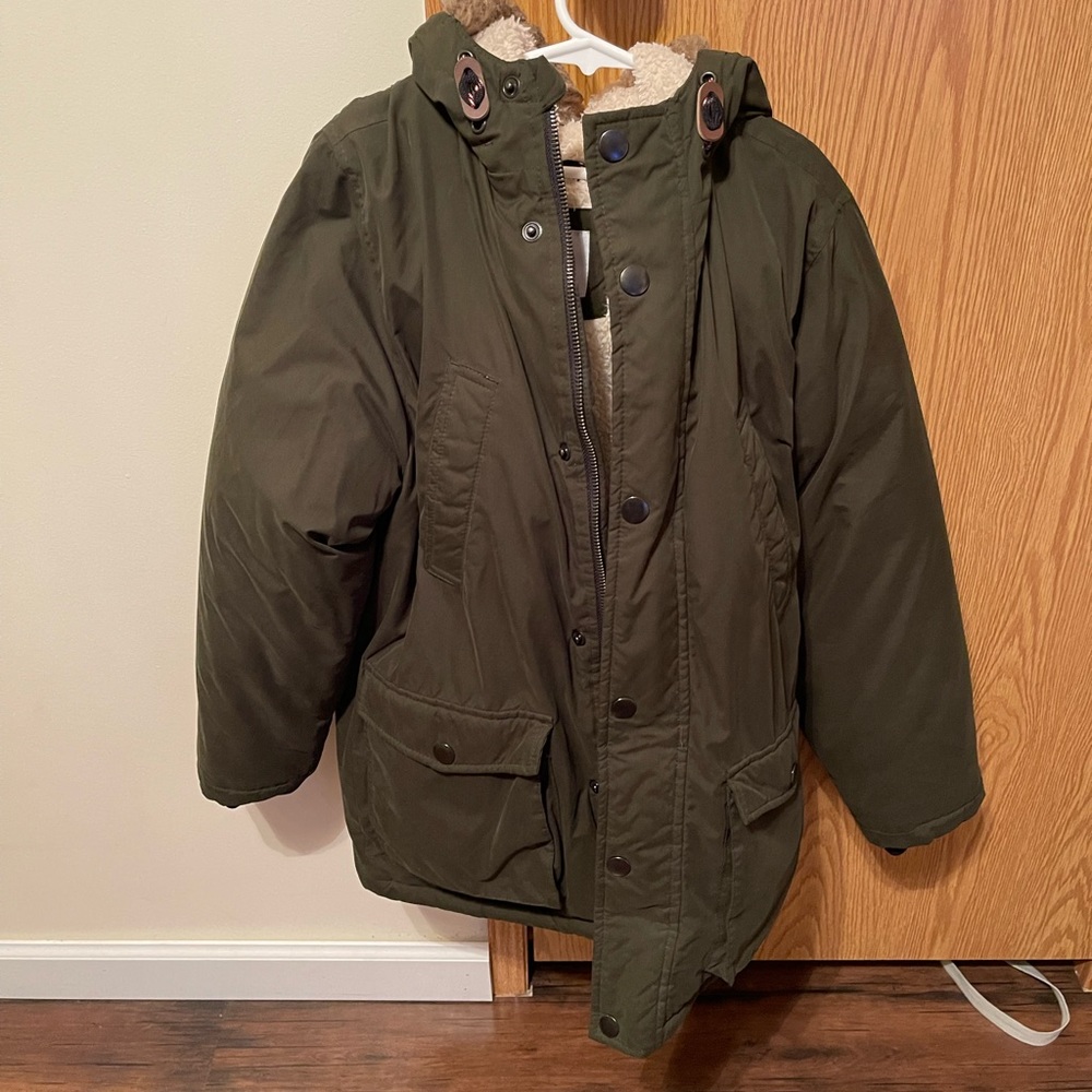 Boys winter coat. Size 10/12.